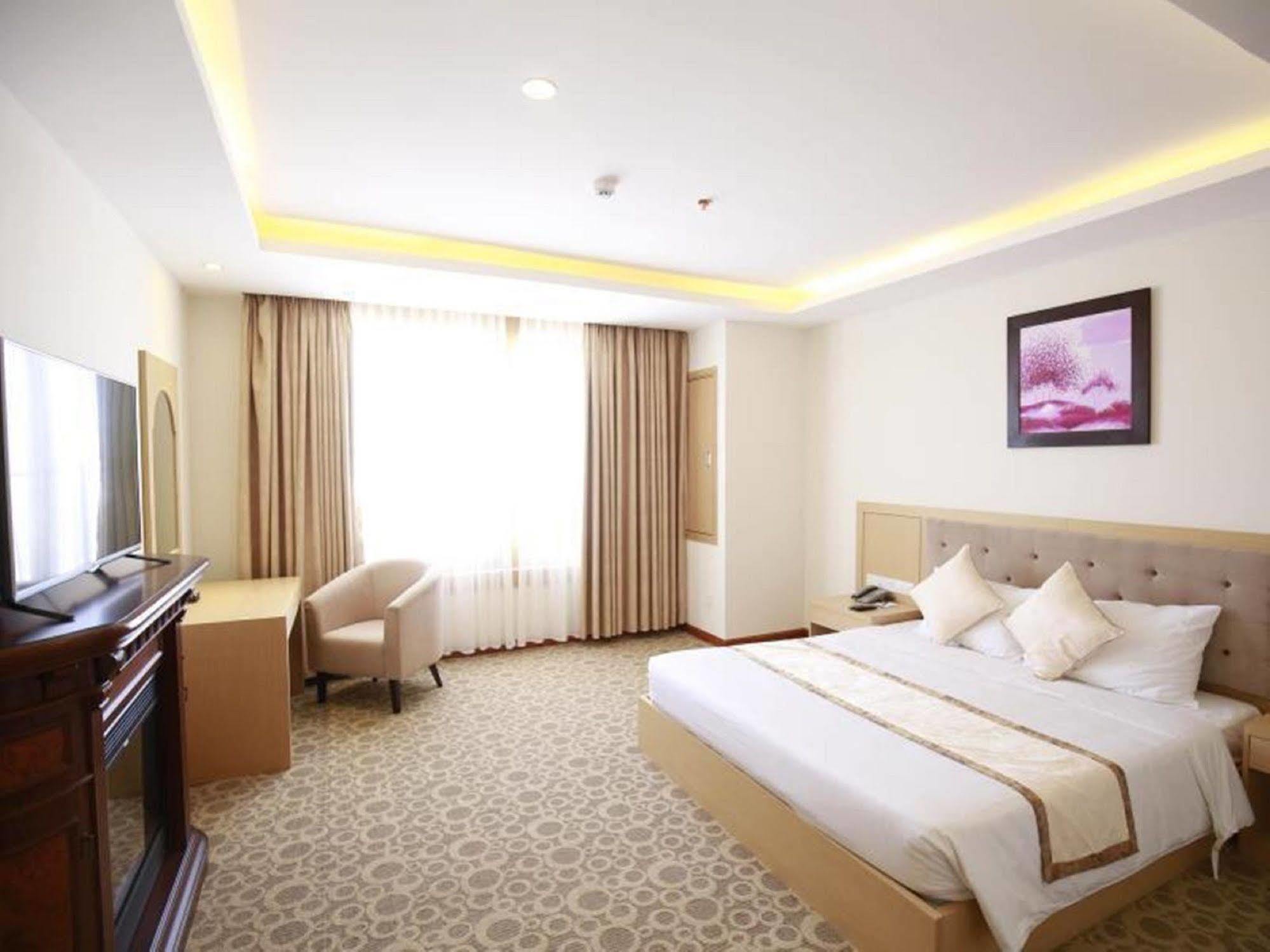 Bavico Plaza Hotel 달랏 외부 사진
