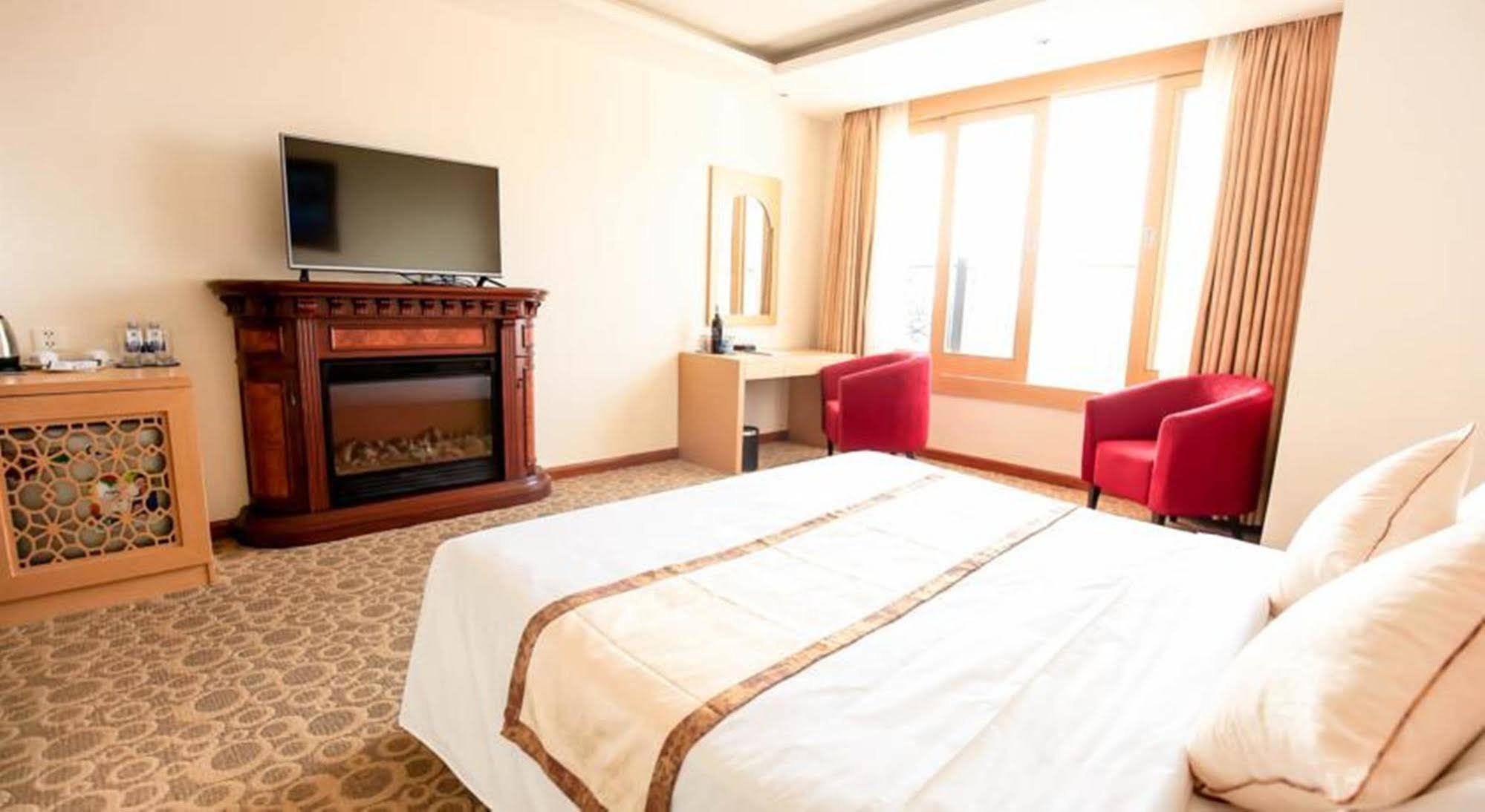 Bavico Plaza Hotel 달랏 외부 사진