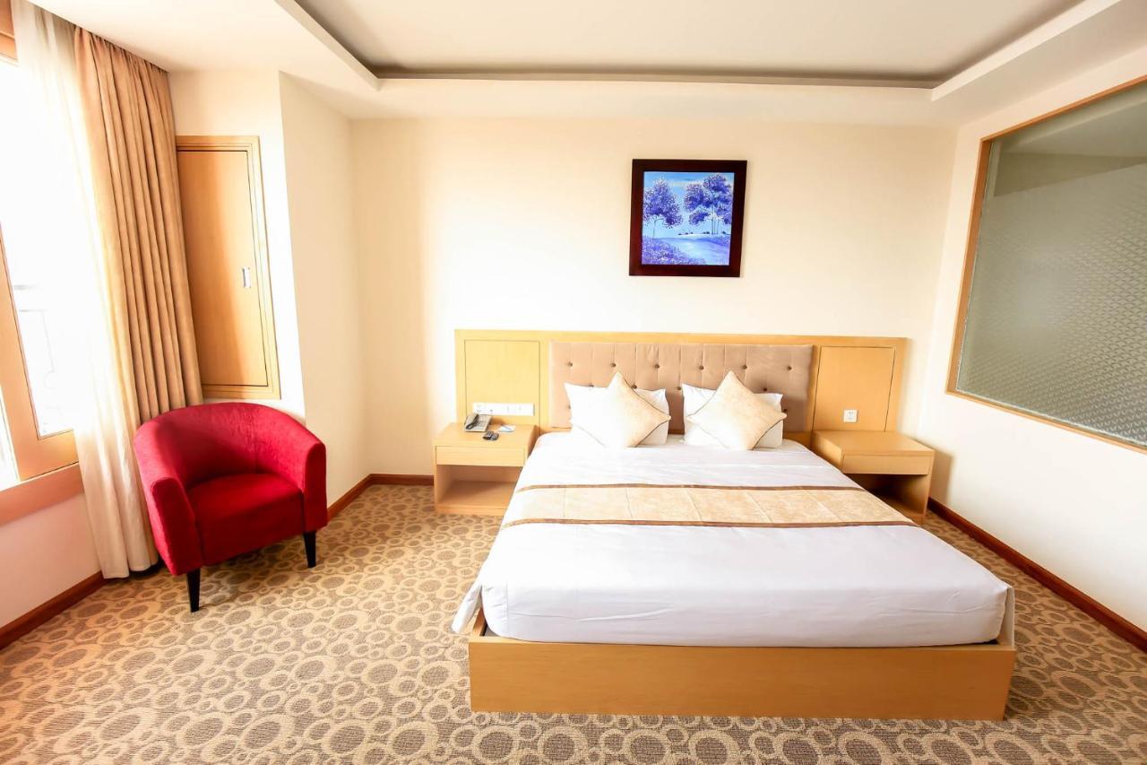 Bavico Plaza Hotel 달랏 외부 사진